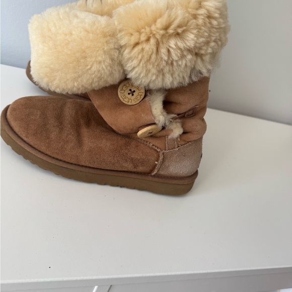 UGG Bailey Button Boots - Picture 3 of 4